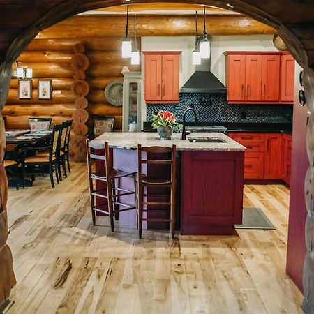 The Lodge At Lakeshore Belle River Exteriör bild